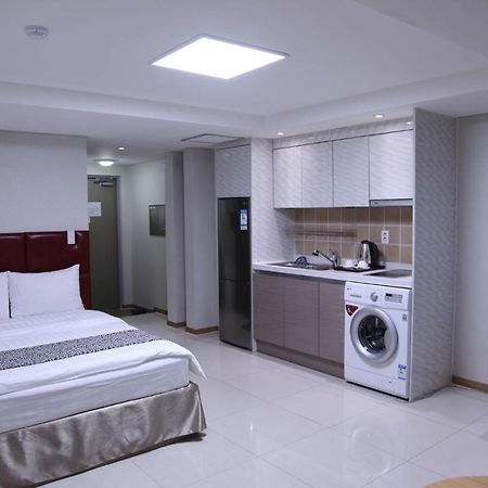 J Hotel Ulaanbaatar Ngoại thất bức ảnh