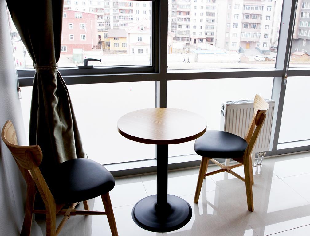 J Hotel Ulaanbaatar Ngoại thất bức ảnh