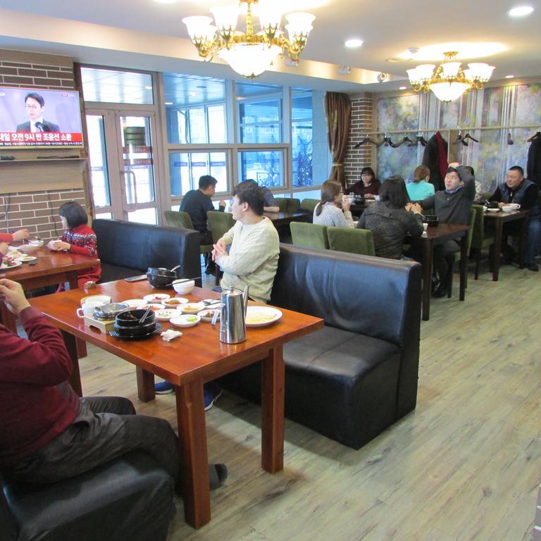 J Hotel Ulaanbaatar Ngoại thất bức ảnh